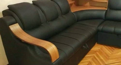 Перетяжка кожаного дивана. Артемовский